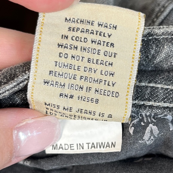 Miss Me Skull Rhinestone Denim Jeans Grey Gray Halloween Rocker 27 Bling - Picture 12 of 15